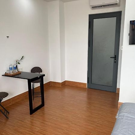 Oasis Homestay Хойан Экстерьер фото