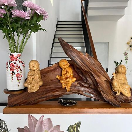 Oasis Homestay Хойан Экстерьер фото