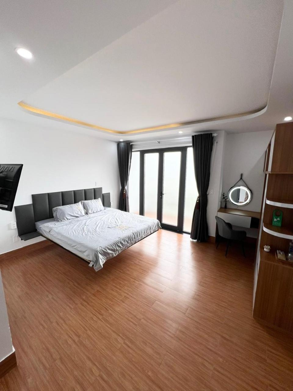 Oasis Homestay Хойан Экстерьер фото