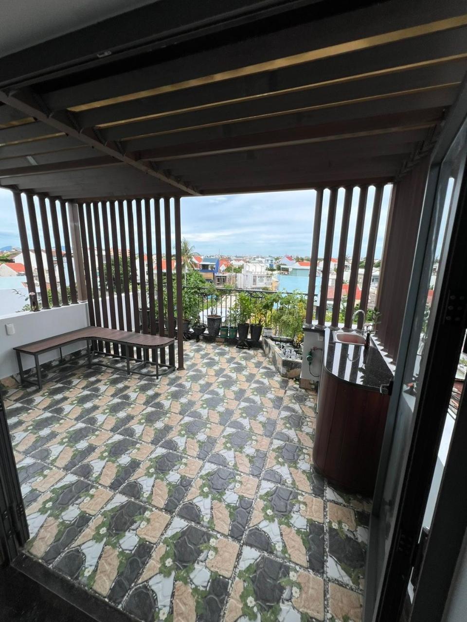 Oasis Homestay Хойан Экстерьер фото