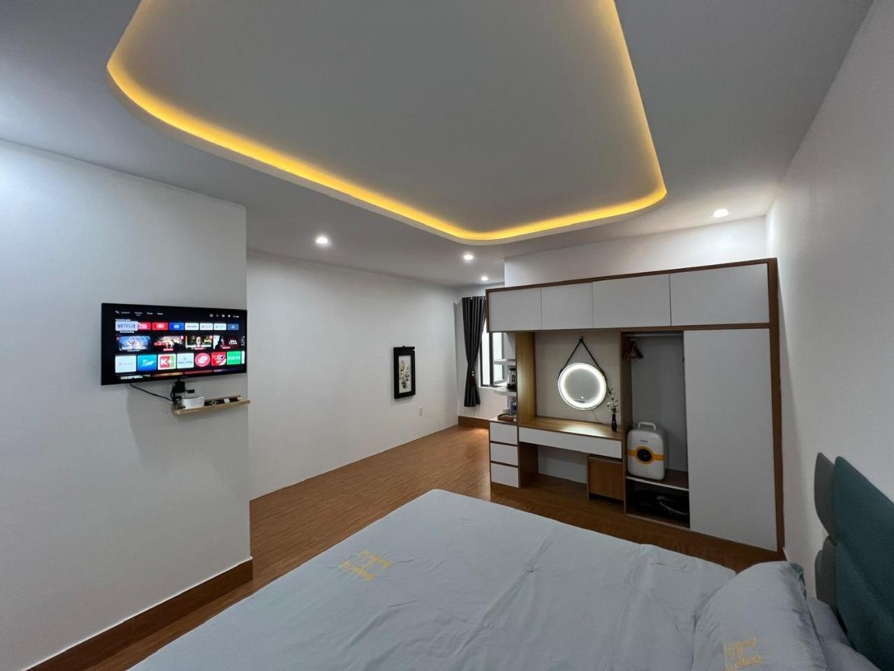 Oasis Homestay Хойан Экстерьер фото